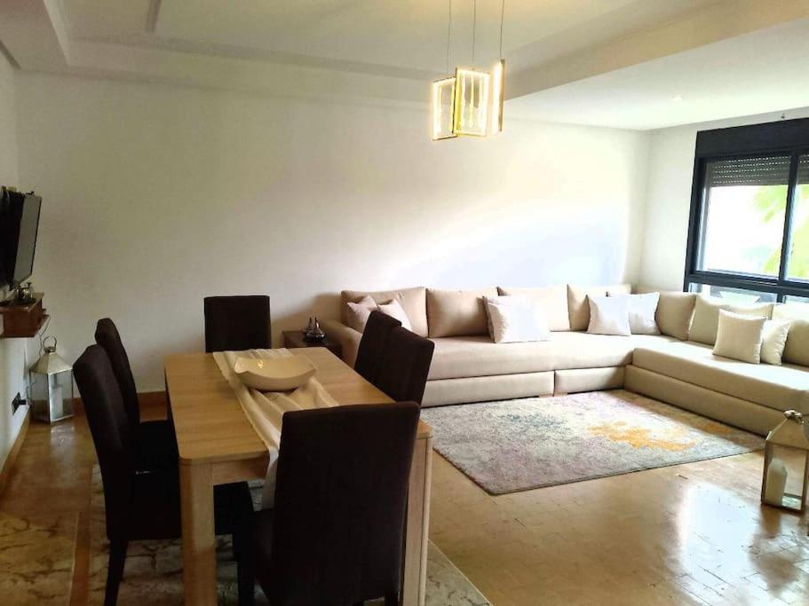 Appartement Confortable Avec 5 Piscines Marrakesh Ngoại thất bức ảnh
