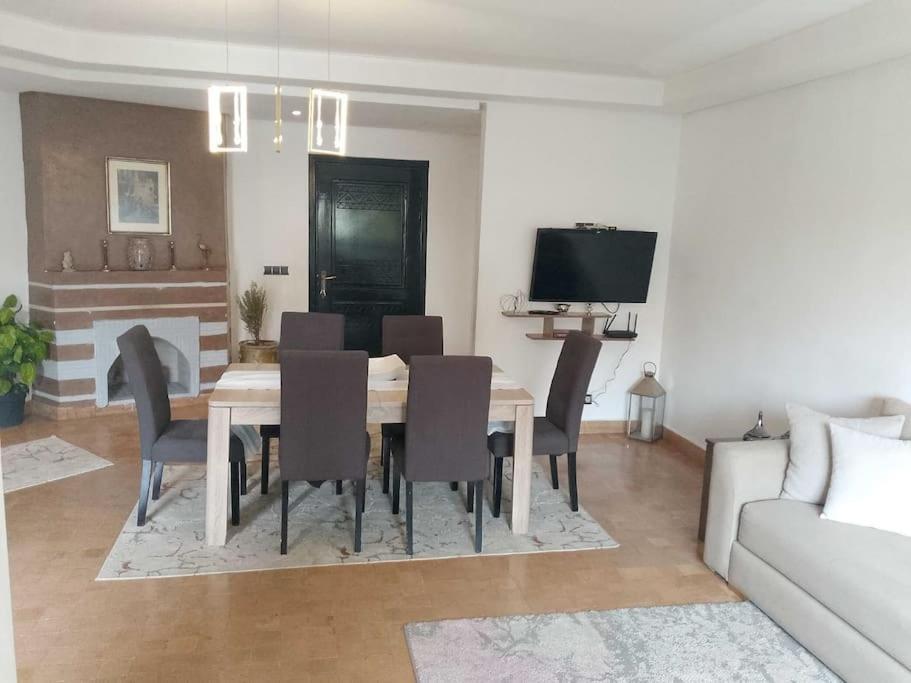 Appartement Confortable Avec 5 Piscines Marrakesh Ngoại thất bức ảnh